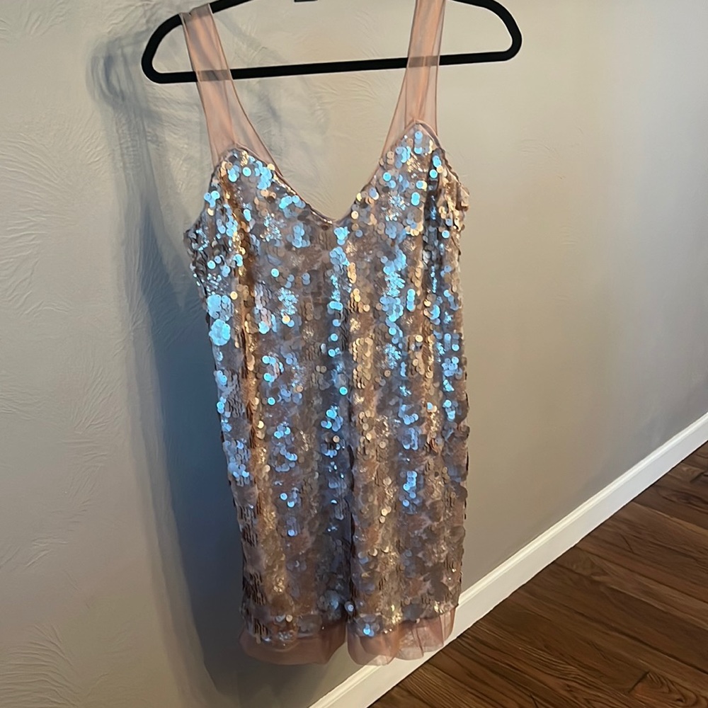 NWT Dress the Population sequins cocktail dress